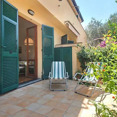 Διαμέρισμα Bilo Castello Con Terrazzo